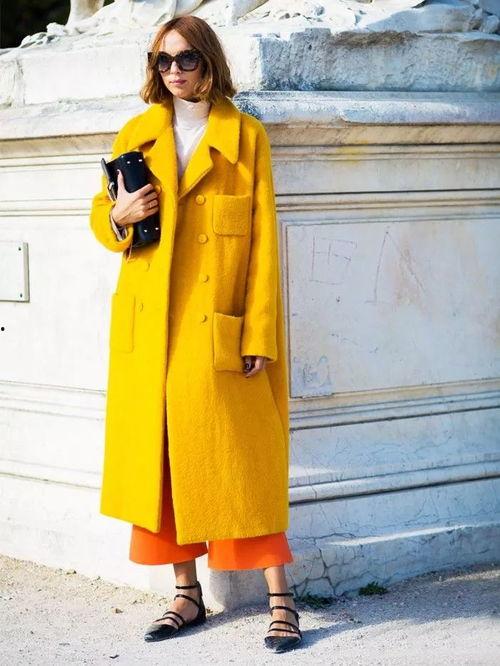 吃瓜宿舍黄色衣服,揭秘黄色衣服背后的秘密