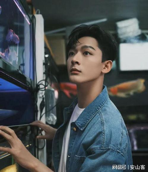 张晚意吃瓜前后,揭秘娱乐圈风云变幻