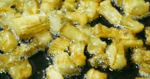 吃猪油渣可以吃哈密瓜吗